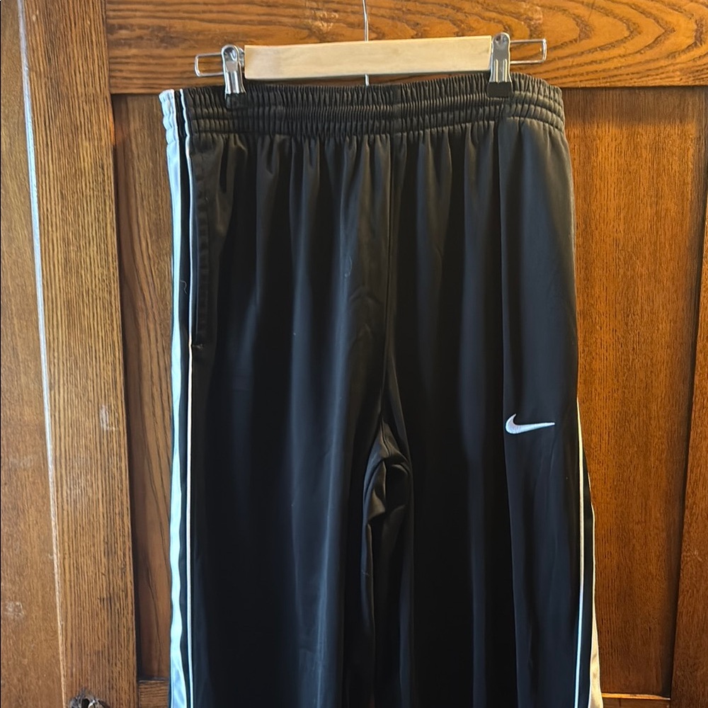Men’s Nike jogging pants